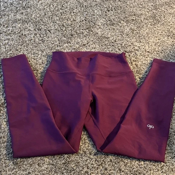 Alo airlift purple/ plum leggings - Picture 2 of 2